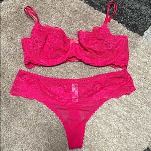 Gilligan & O’Malley bra (38D) and panty (XL) set, hot pink lace EUC!